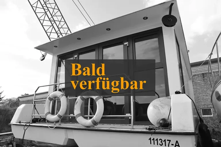 Komfortables Hausboot mit großen Fenstern und herrlichen Wasserblicken für 6 Personen